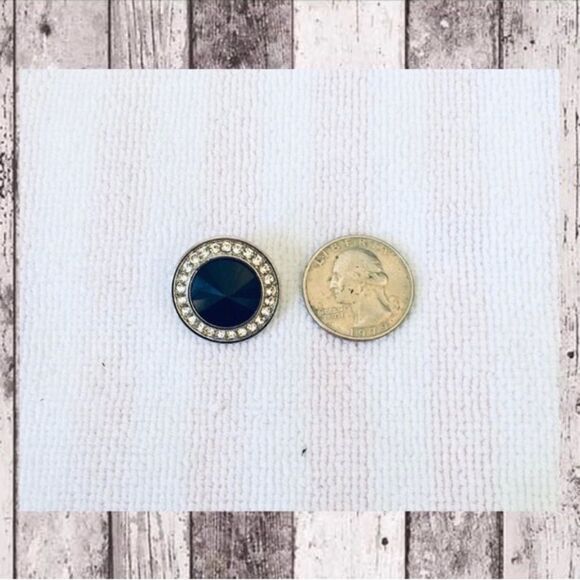 Black Onyx & Rhinestone Halo Stud Earrings Silver  Tone Costume Jewelry OSFM - Picture 2 of 4